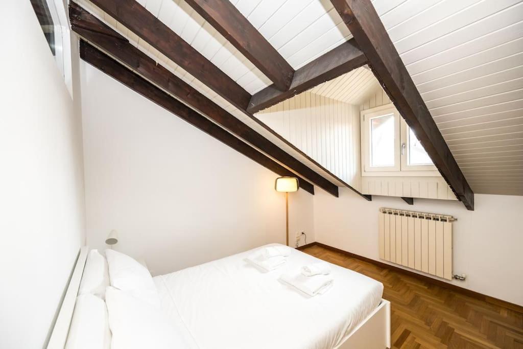 Wonderfull Two Floors Apartment Navigli Milan Exterior photo