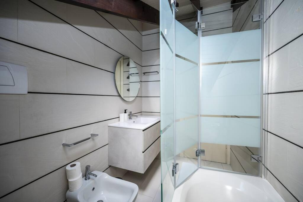 Wonderfull Two Floors Apartment Navigli Milan Exterior photo